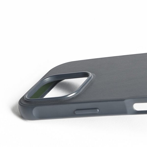 Mujjo iPhone 16 Pro Deksel Shield Case Svart