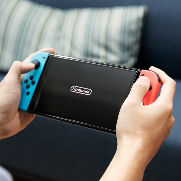 Spigen Nintendo Switch OLED Skjermbeskytter GLAS.tR EZ Fit 2-pakning