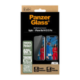 PanzerGlass iPhone 13/13 Pro/14/16e/17e Skjermbeskytter Ultra-Wide Fit Privacy EasyAligner