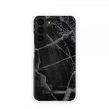 Ideal of Sweden Samsung Galaxy S22 Plus Deksel Fashion Case Black Thunder Marble