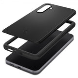 Spigen Samsung Galaxy S23 FE Deksel Thin Fit Svart