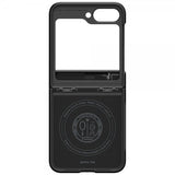 Spigen Samsung Galaxy Z Flip 6/Galaxy Z Flip 7 FE Deksel Tough Armor Pro MagFit Svart