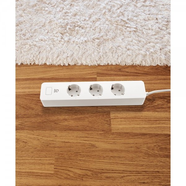 Deltaco Smart Home Smart WiFi strømuttak 3xCEE 7/3 & 2xUSB-A 1.5m