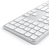 Satechi Tastatur med trådbunden USB anslutning Nordisk Layout Sølv